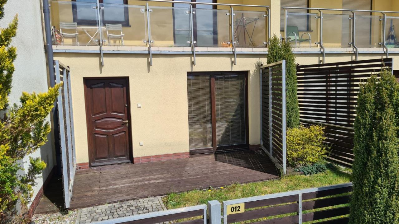 Apartamencik Z Ogrodkiem / Apartment With Garden 사르비노보 외부 사진